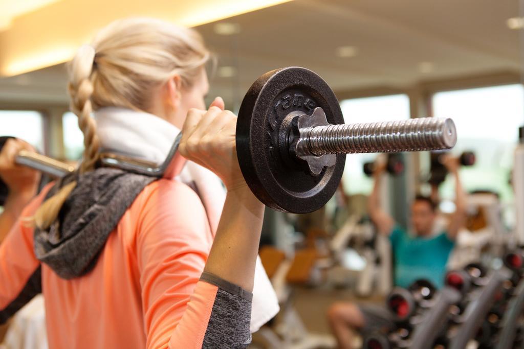 A-Rosa Sylt Hotel List Exterior photo A woman lifting a barbell