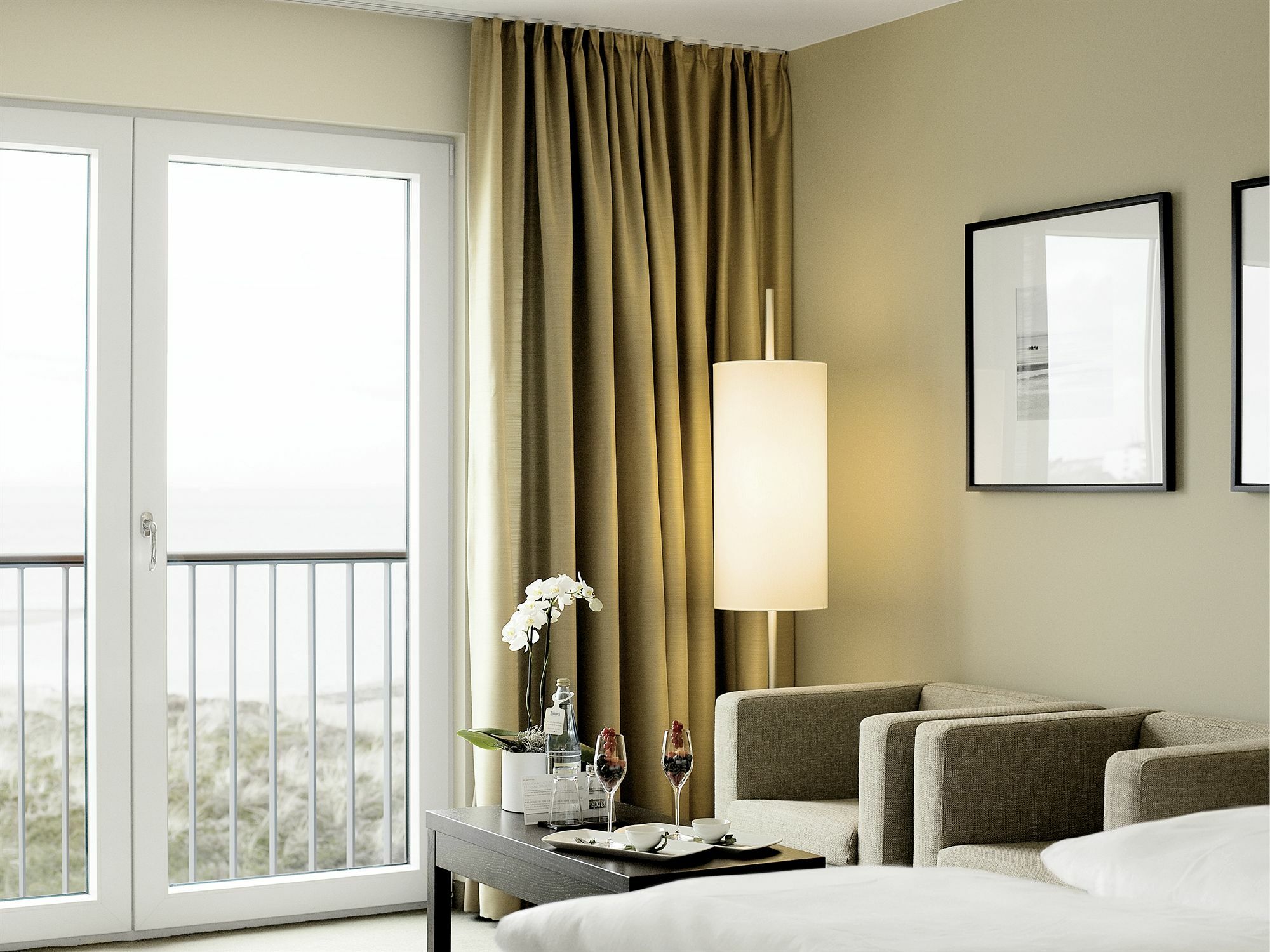 A-Rosa Sylt Hotel List Exterior photo A room at the hotel